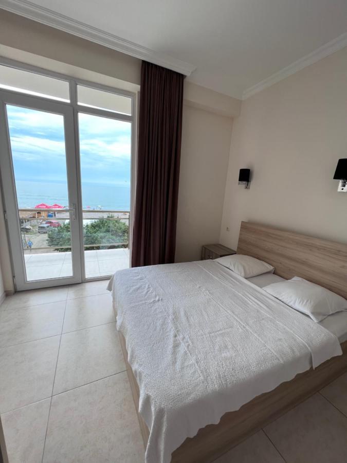 Sunshine Hotel Kvariati Extérieur photo